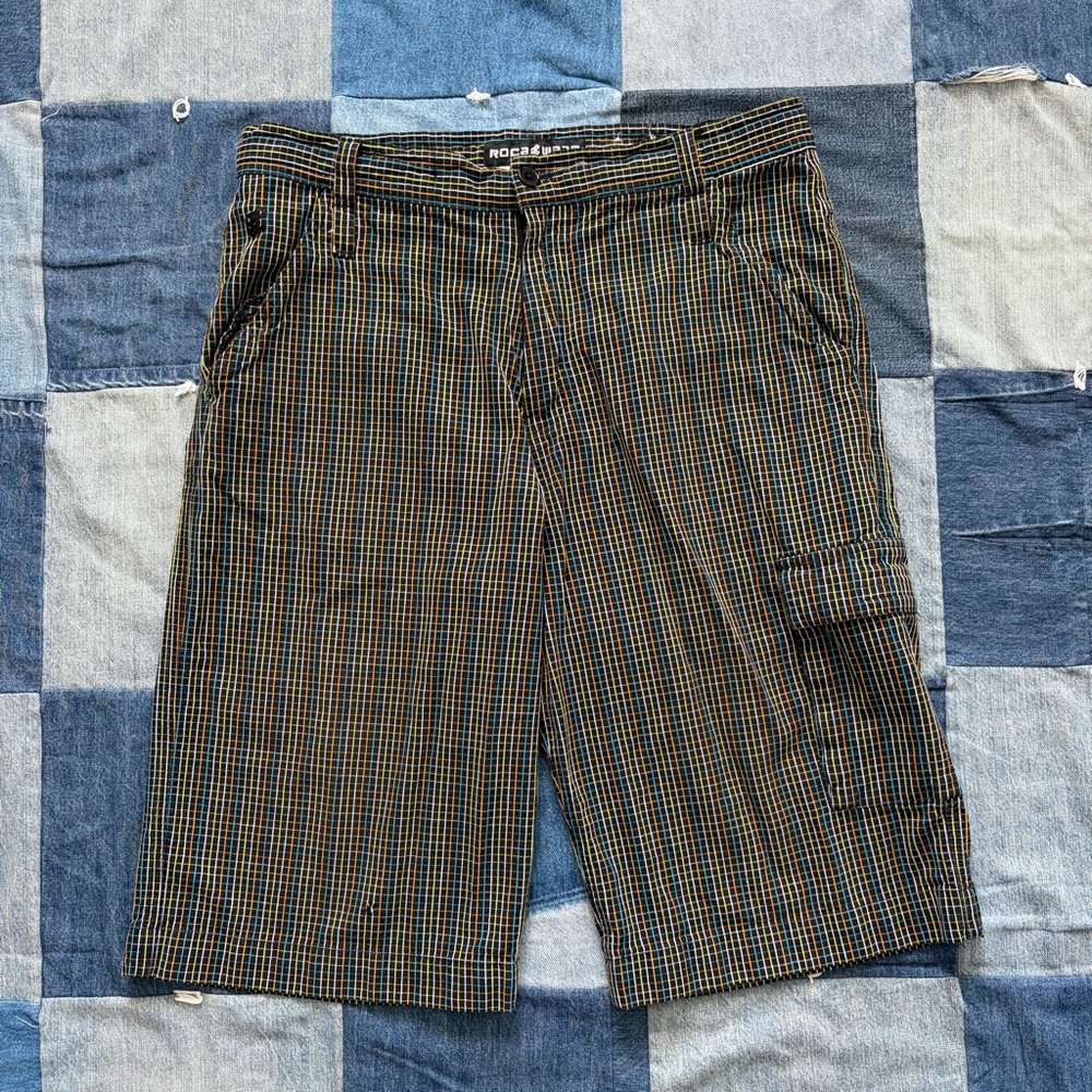 vtg y2k rocawear black plaid grid shorts adjustable waist 35x13.5 cargo long